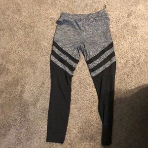 Black and grey leggings